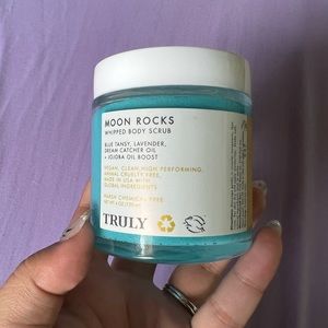 UNUSED Truly Beauty Moon Rocks Scrub
